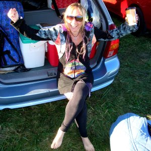 June-Yeaaa I am Barefoot at Harvest-Recovered.jpg