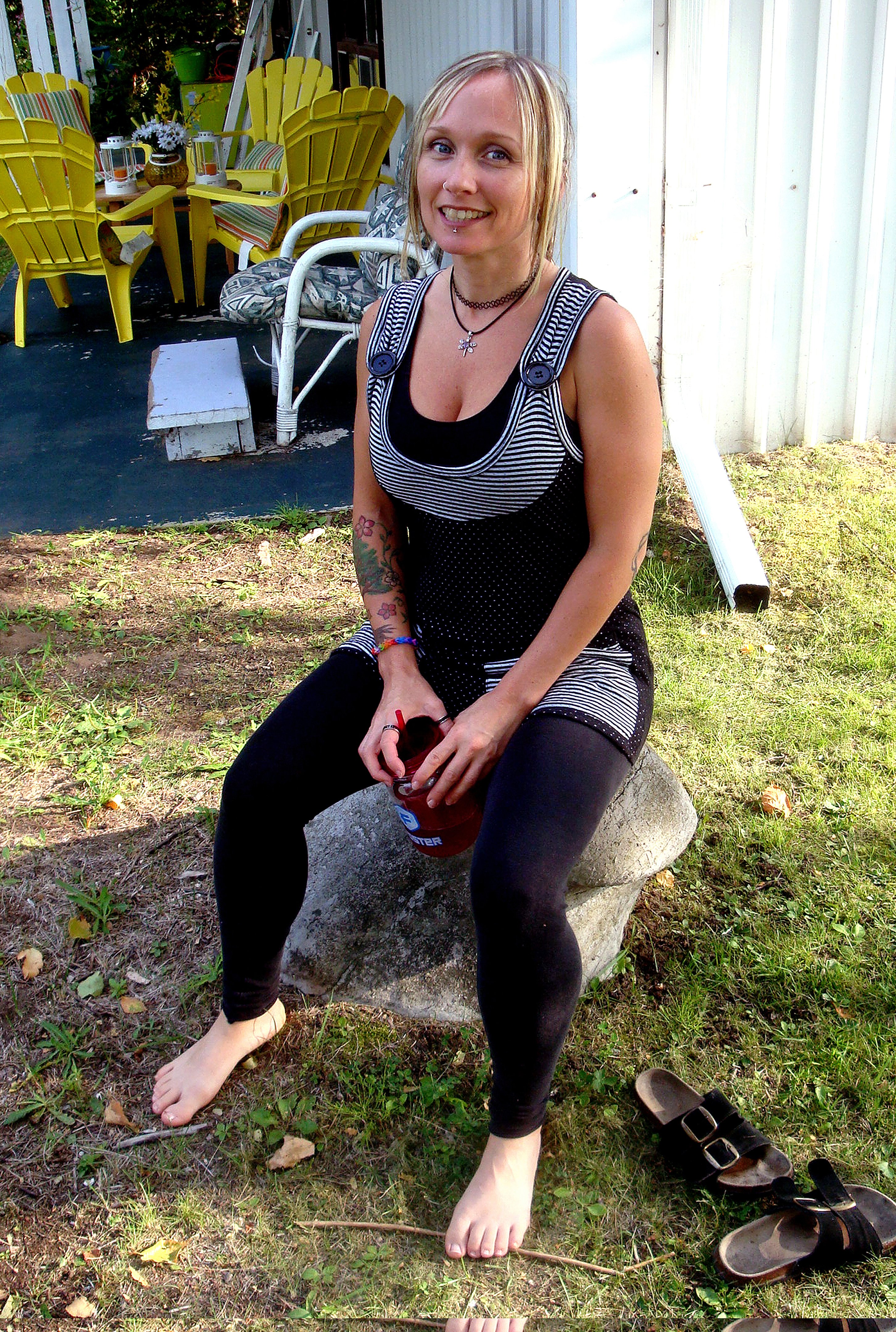 June-Loves to be Barefoot.jpg