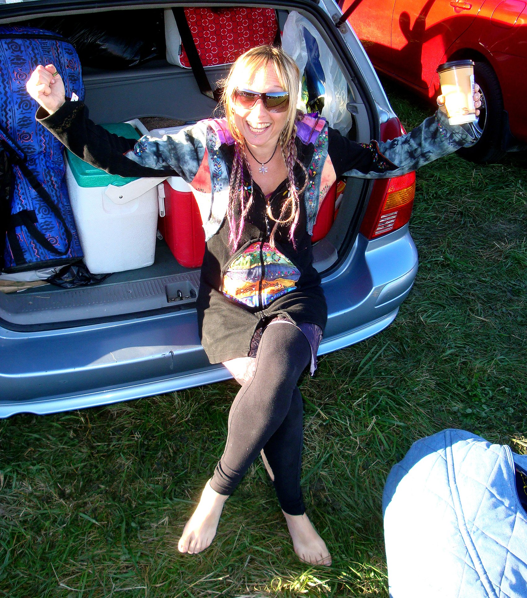 June-Yeaaa I am Barefoot at Harvest-Recovered.jpg